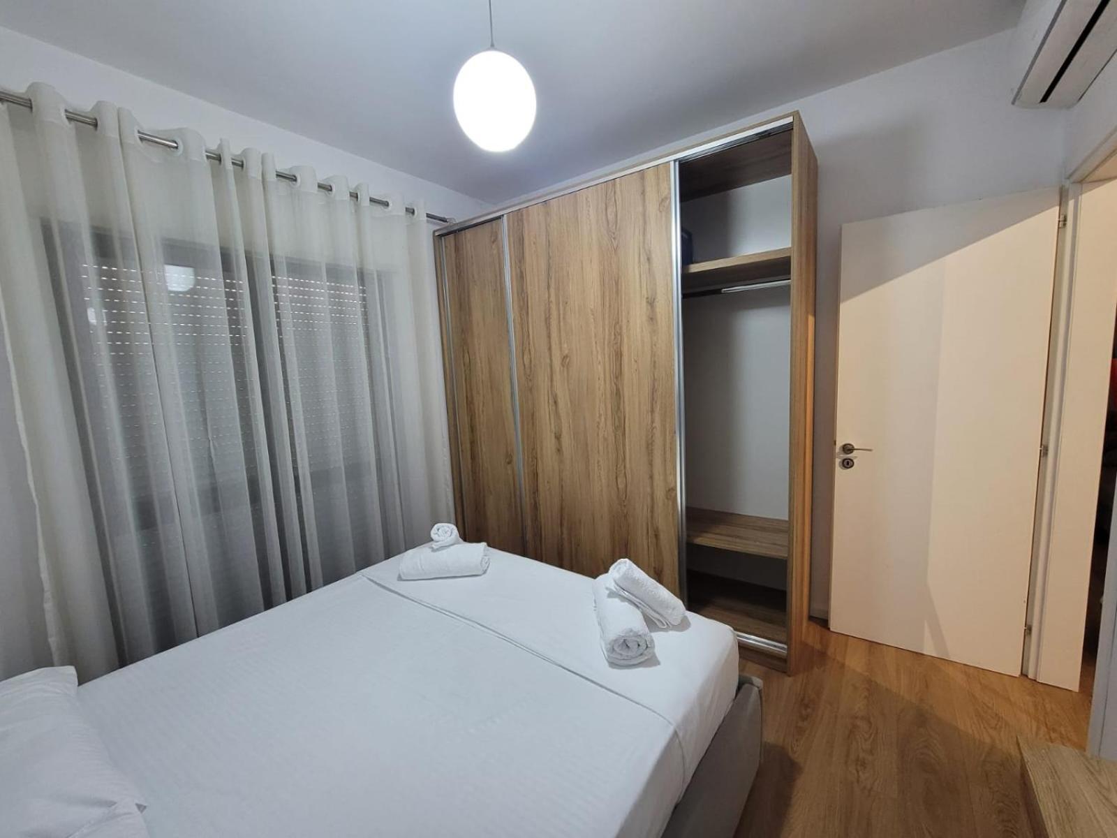 Enes Apartment Tirane Εξωτερικό φωτογραφία